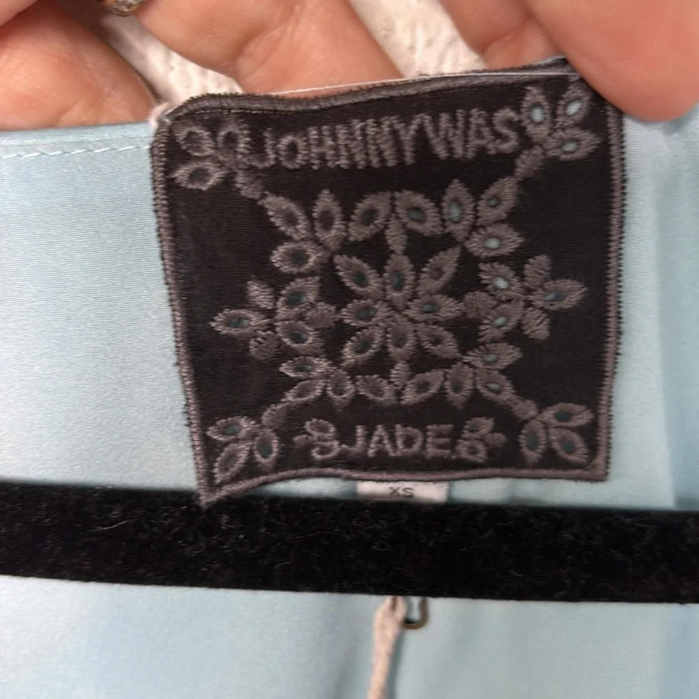 Johnny Was Silk Blue Floral Puff Sleeve Blouse size XS